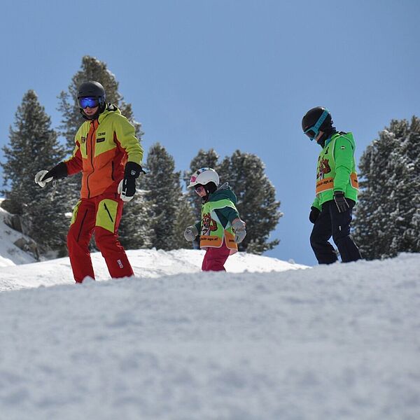 Skikurs für Kinder in Hochötz 