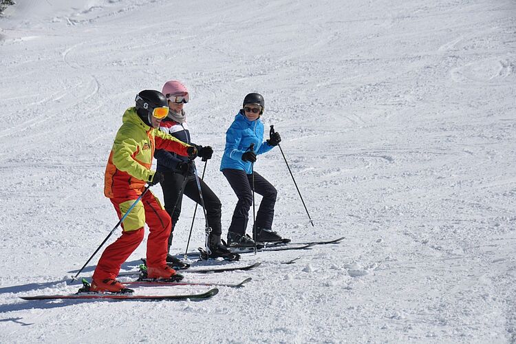 Skikurs für Erwachsene mit der Skischule Ötz-Hochötz 